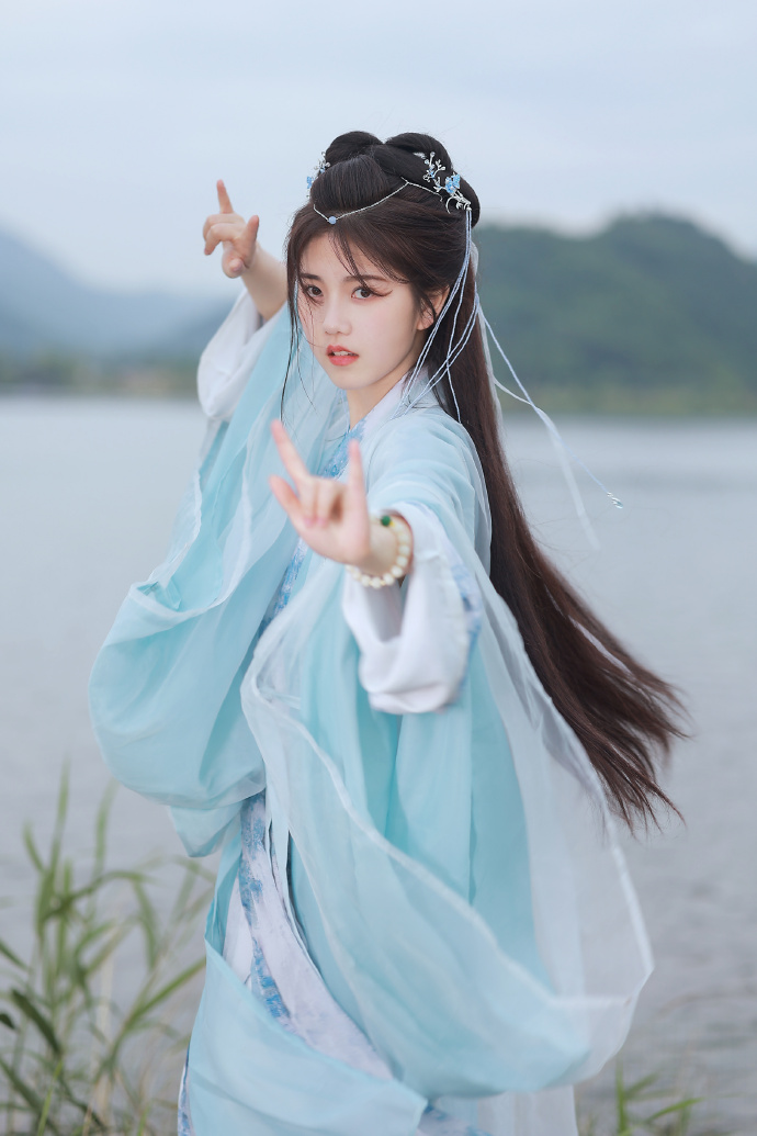 风骚律师 封面